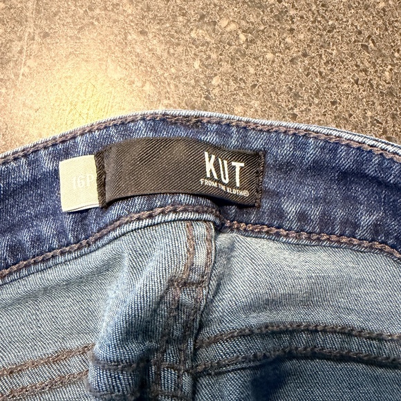 Kut from the Kloth Jeans 16P - Picture 2 of 7
